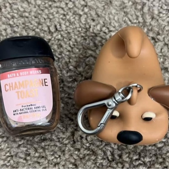 NWOT Bath & Body Works Dog Pocketbac Holder/Keychain & Hand Sanitizer - Picture 1 of 1